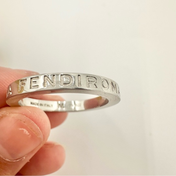 NEW FENDI Roma Sliver Ring - Picture 4 of 4
